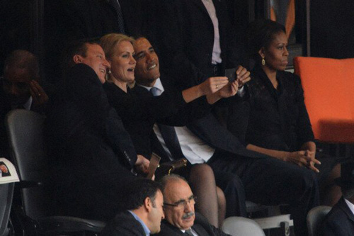 Obama-Selfie1